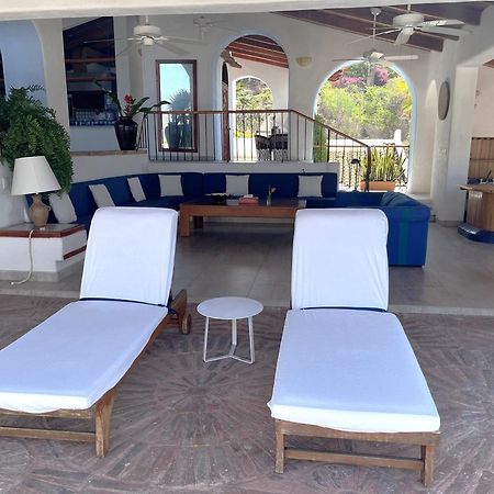 Villa De La Roca Zihuatanejo Exteriör bild