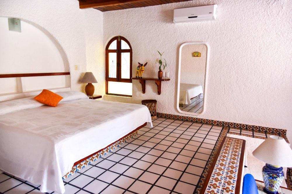 Villa De La Roca Zihuatanejo Exteriör bild